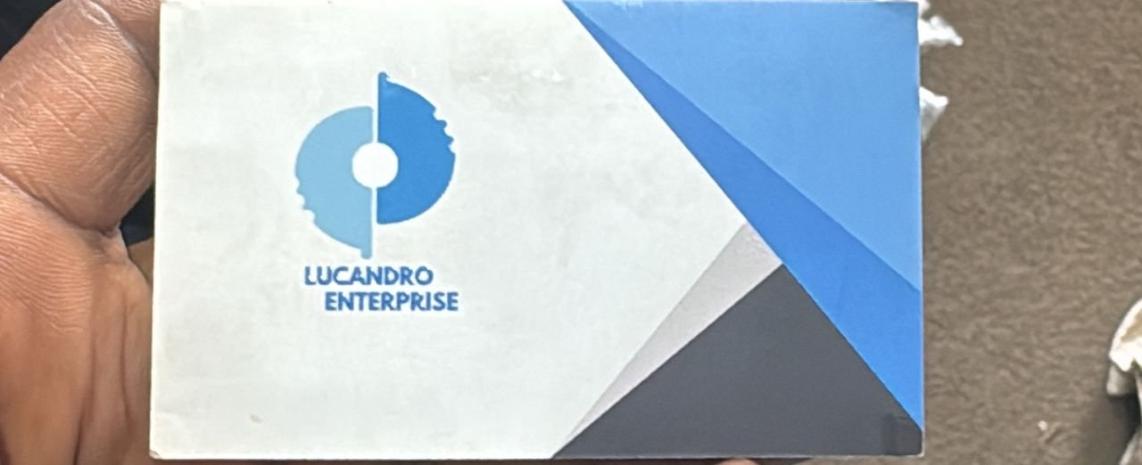 Lucandro business card print